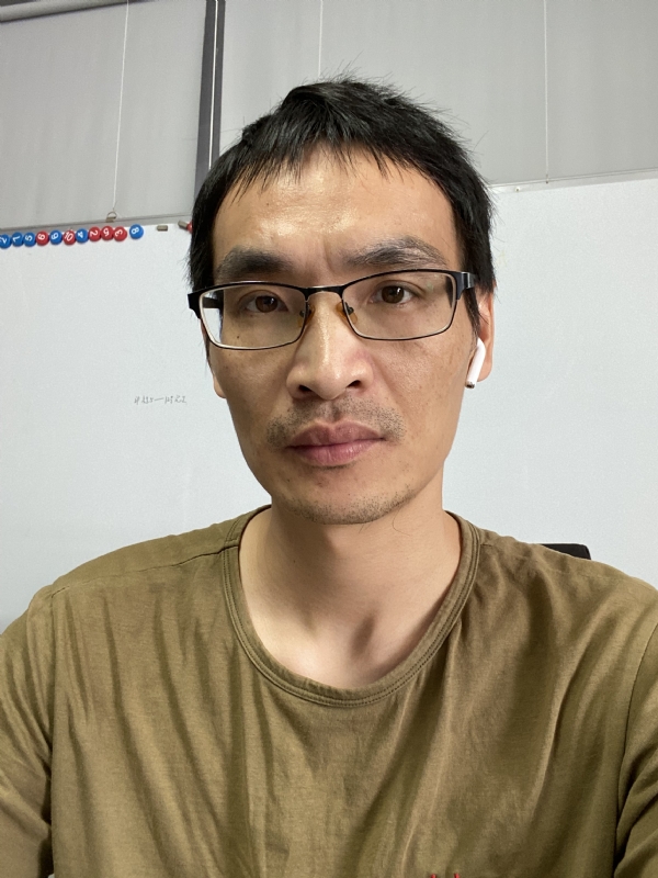 孤独的根号三的第一张照片--温州残疾人相亲网